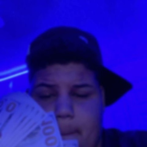 Meet your Posher, Addison - Picture 1 of 1